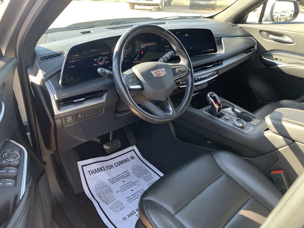 Certified 2024 Cadillac XT4 Premium Luxury FWD image 7