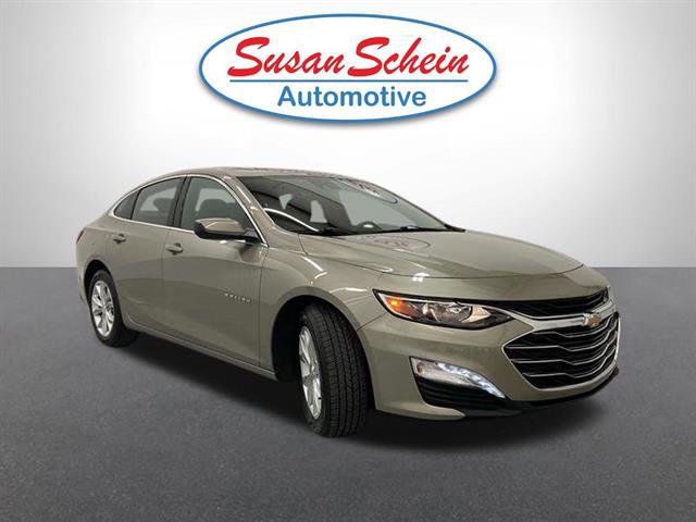 Used 2024 Chevrolet Malibu LT image 3