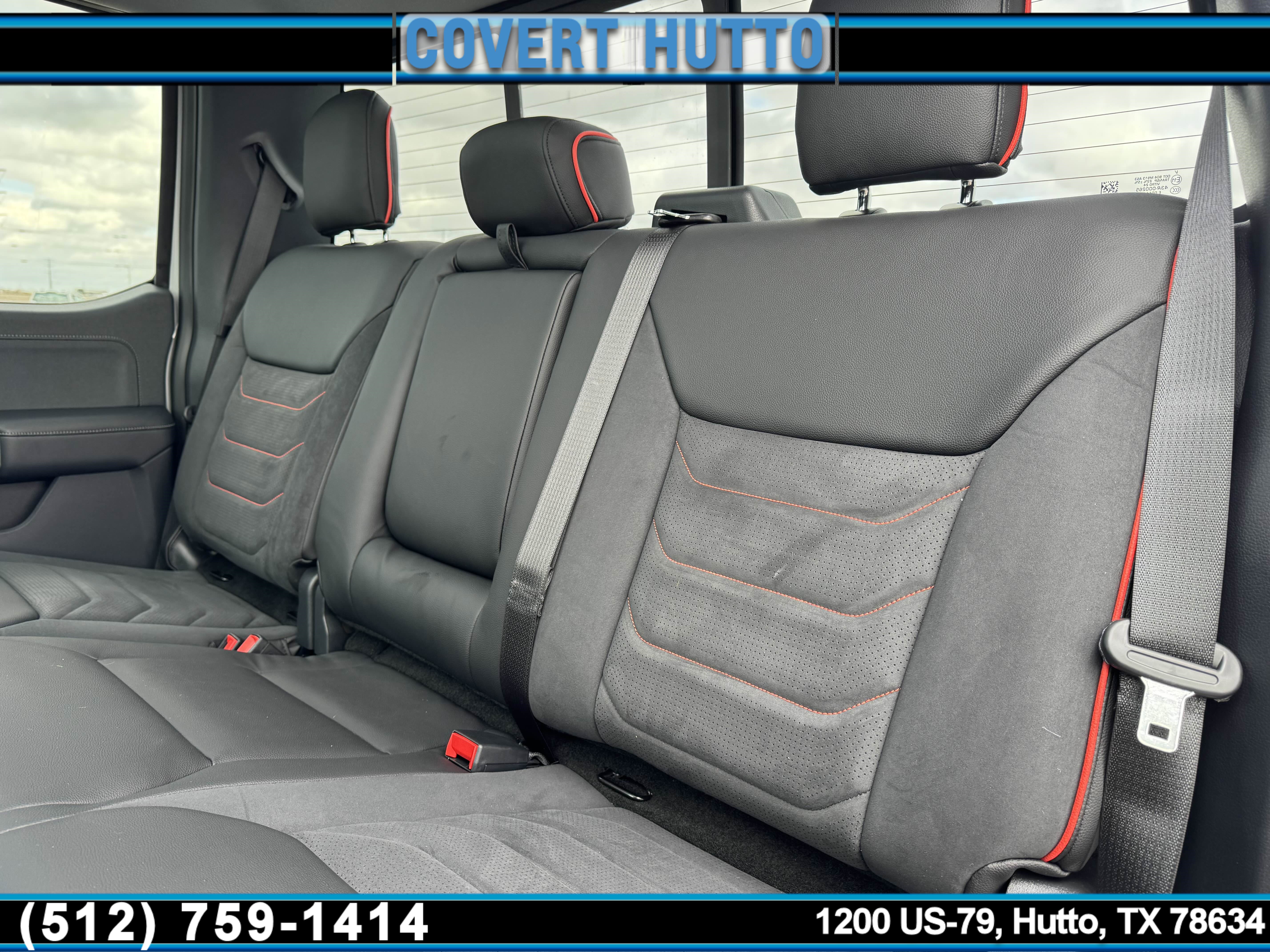 New 2026 Ford F250 Lariat w/ Black Appearance Package image 18