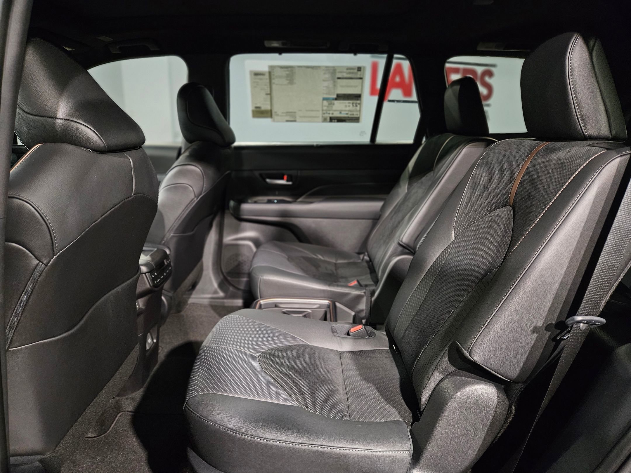 New 2026 Toyota Grand Highlander AWD Hybrid image 21