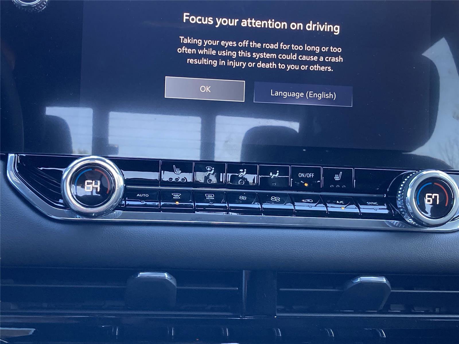 New 2026 GMC Canyon Elevation w/ Convenience Package image 32