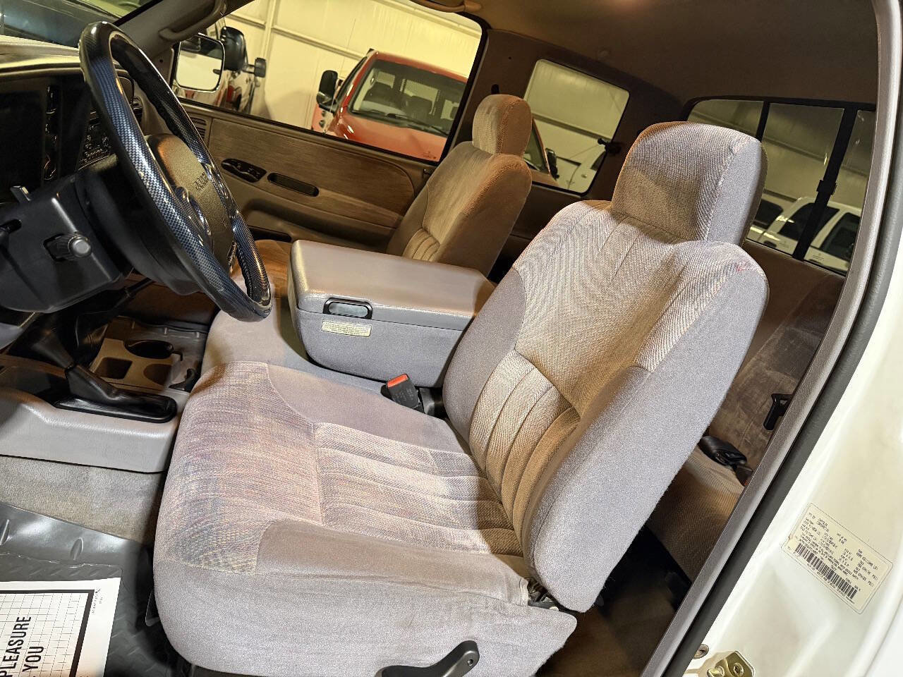 Used 1997 Dodge Ram 3500 Truck 4x4 Club Cab image 9