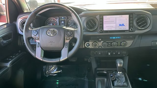 Used 2023 Toyota Tacoma TRD Sport AWD/4WD image 4