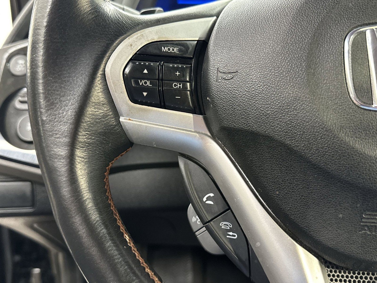 Used 2016 Honda CR-Z EX image 37