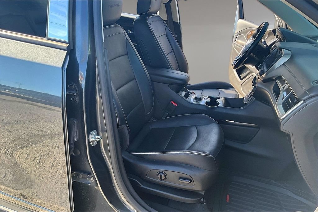 Certified 2019 GMC Terrain Denali w/ Advanced Safety Package AWD/4WD image 7