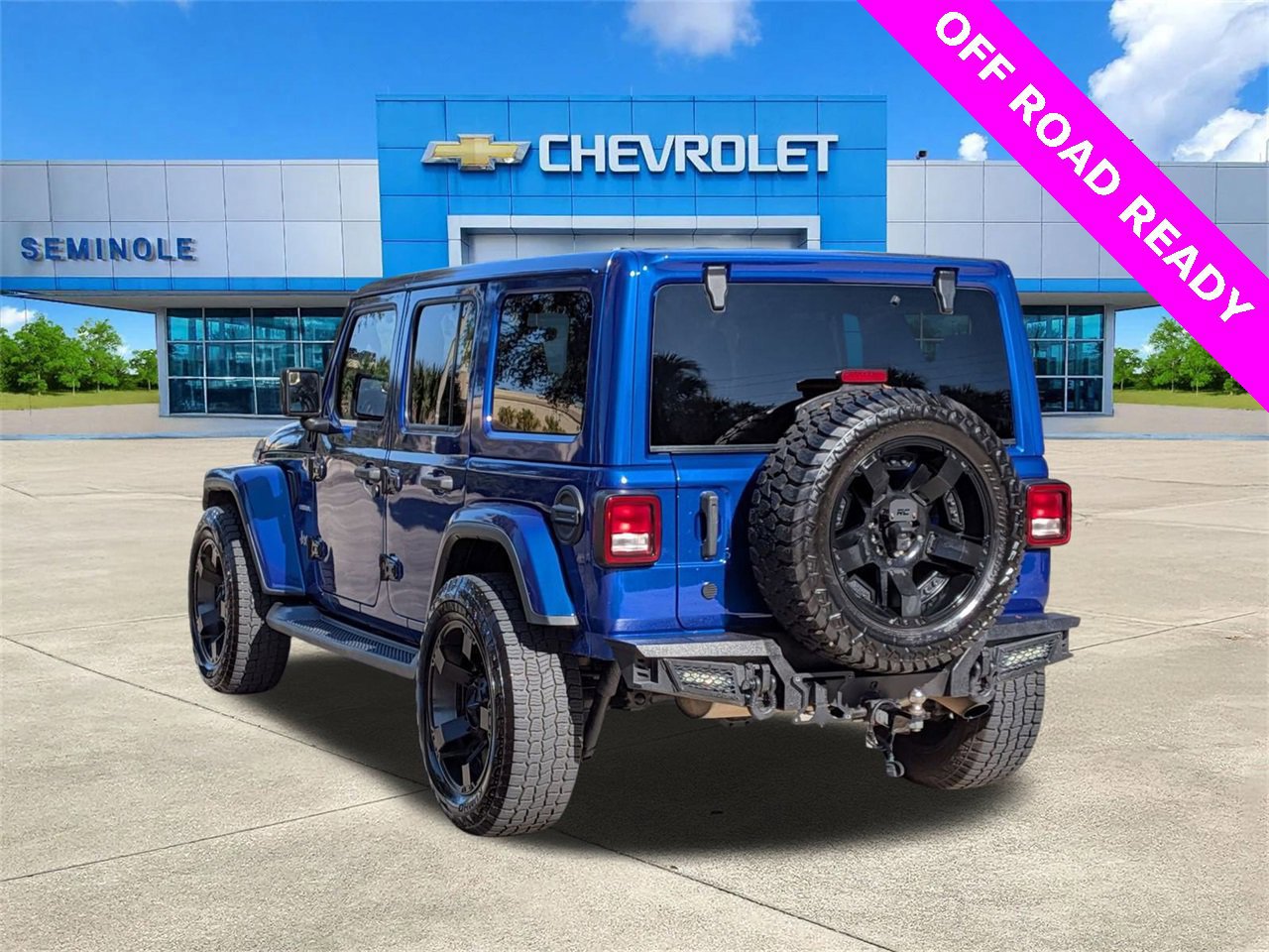 Used 2020 Jeep Wrangler Unlimited Sahara w/ Uconnect 4C Nav & Sound Group image 3