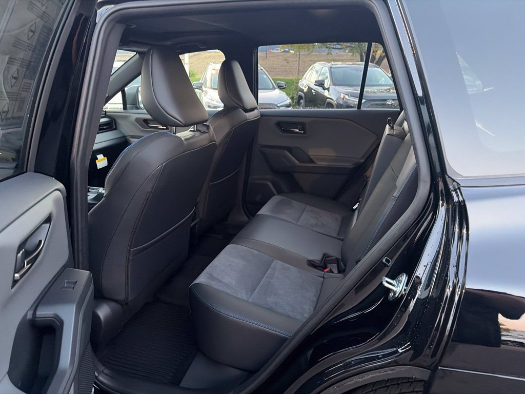 Used 2026 Toyota RAV4 XSE w/ Weather Package AWD/4WD image 20