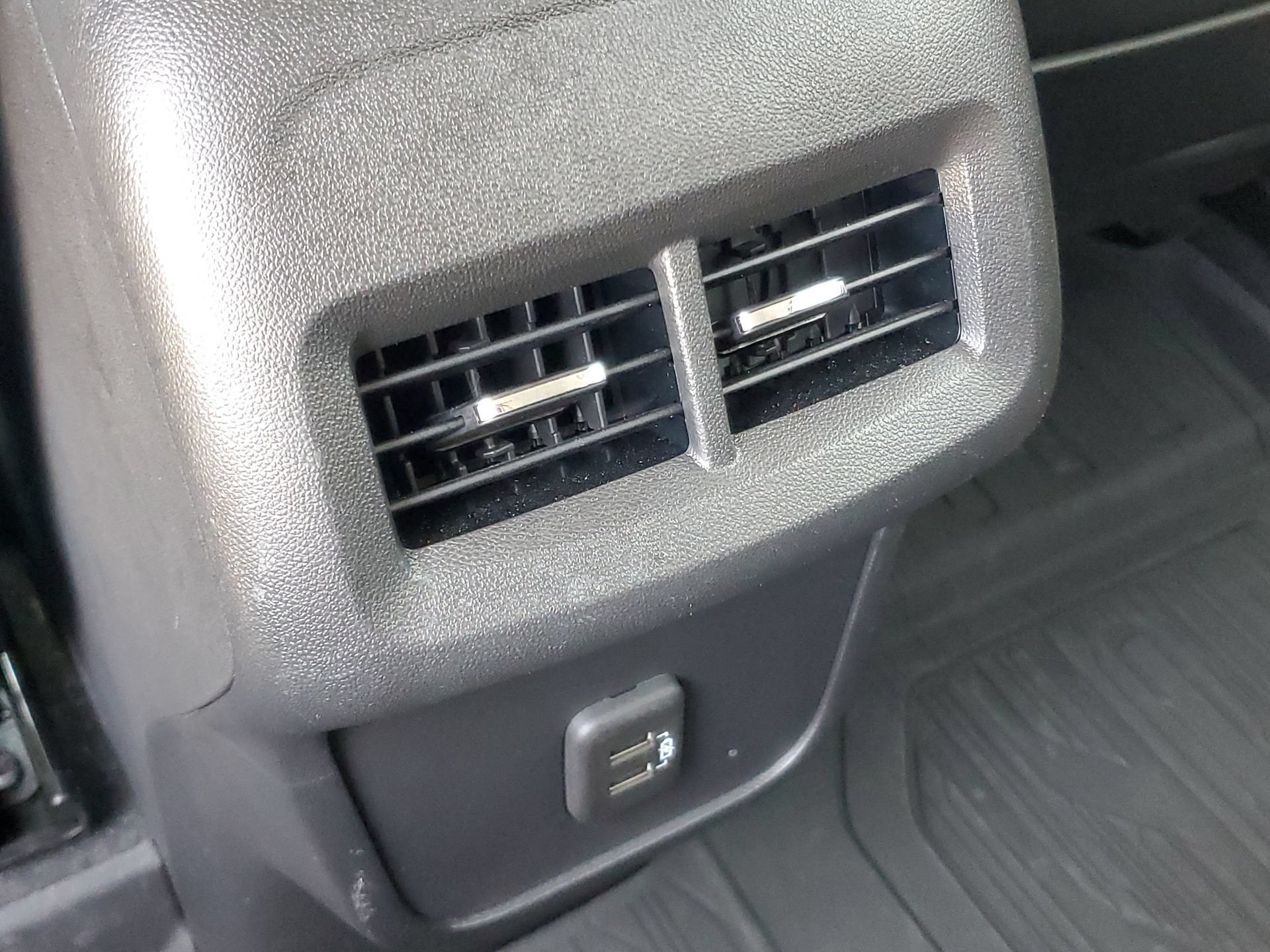 Used 2023 GMC Terrain SLT w/ LPO, Floor Liner Package FWD image 13