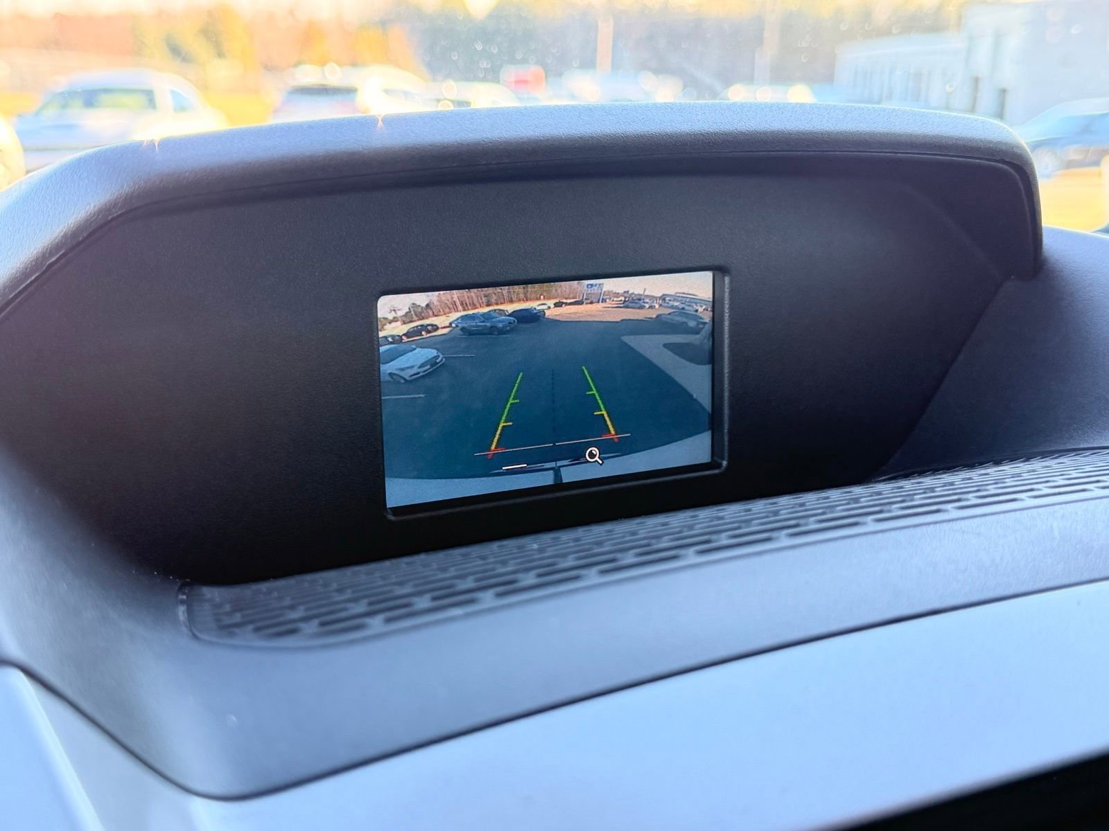 Used 2018 Ford Transit 150 XLT RWD image 23