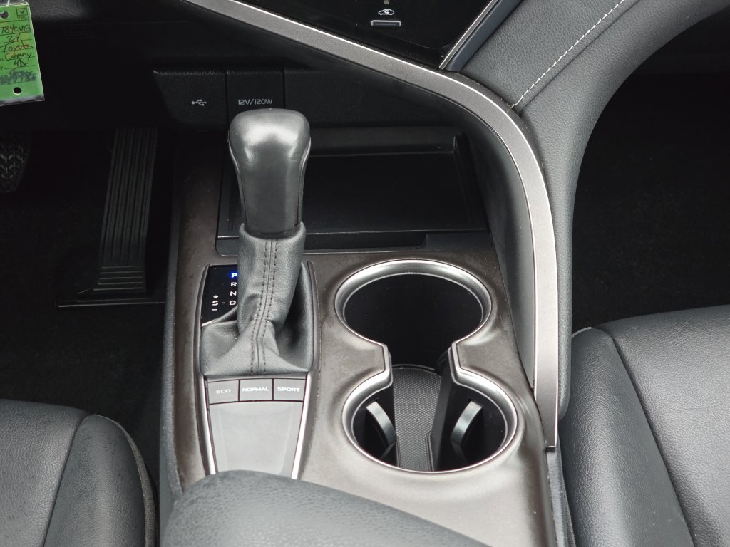 Certified 2024 Toyota Camry SE image 24