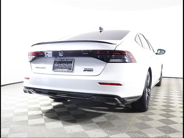 Used 2025 Honda Accord Sport image 5