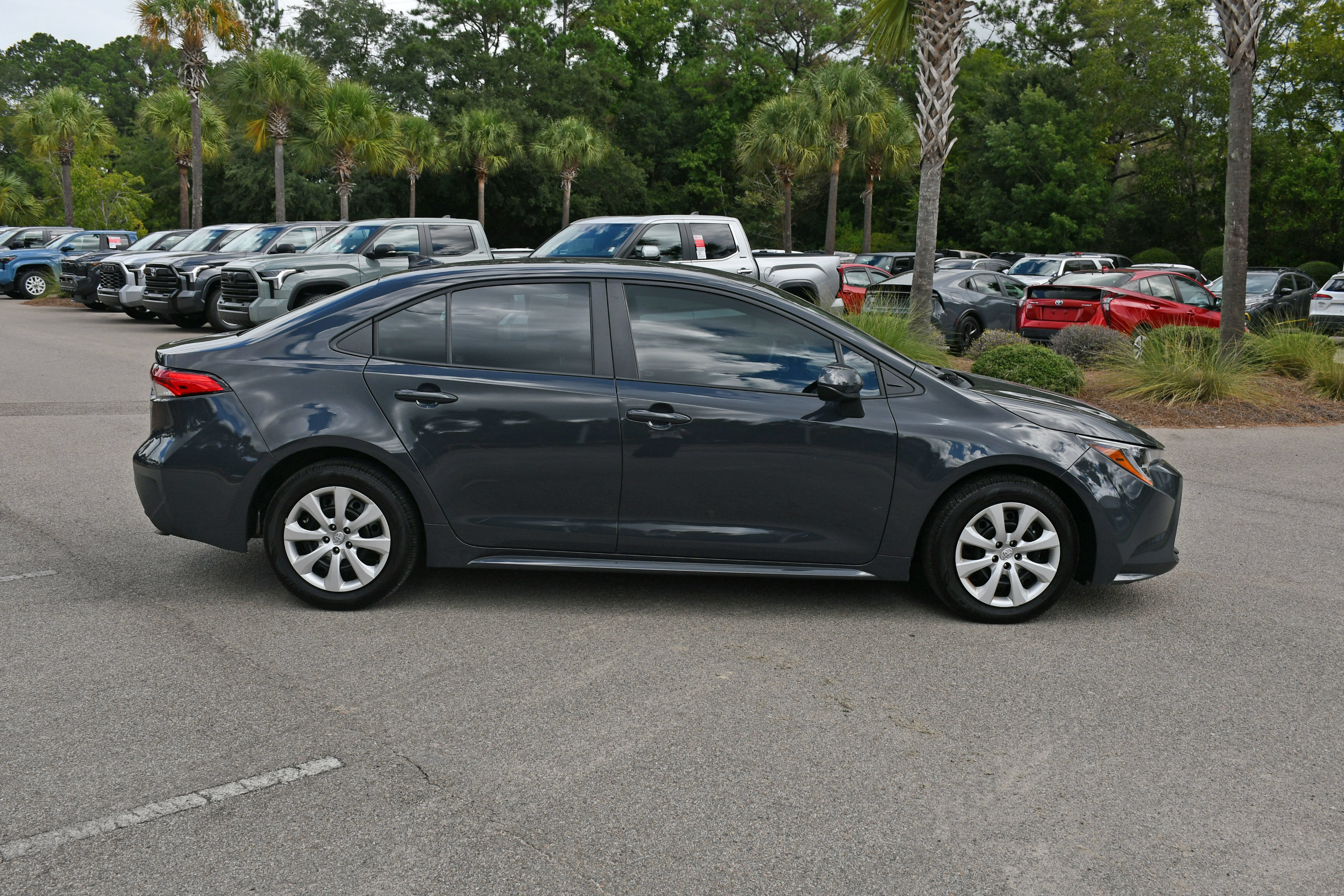 Certified 2025 Toyota Corolla LE w/ Convenience Package FWD image 2
