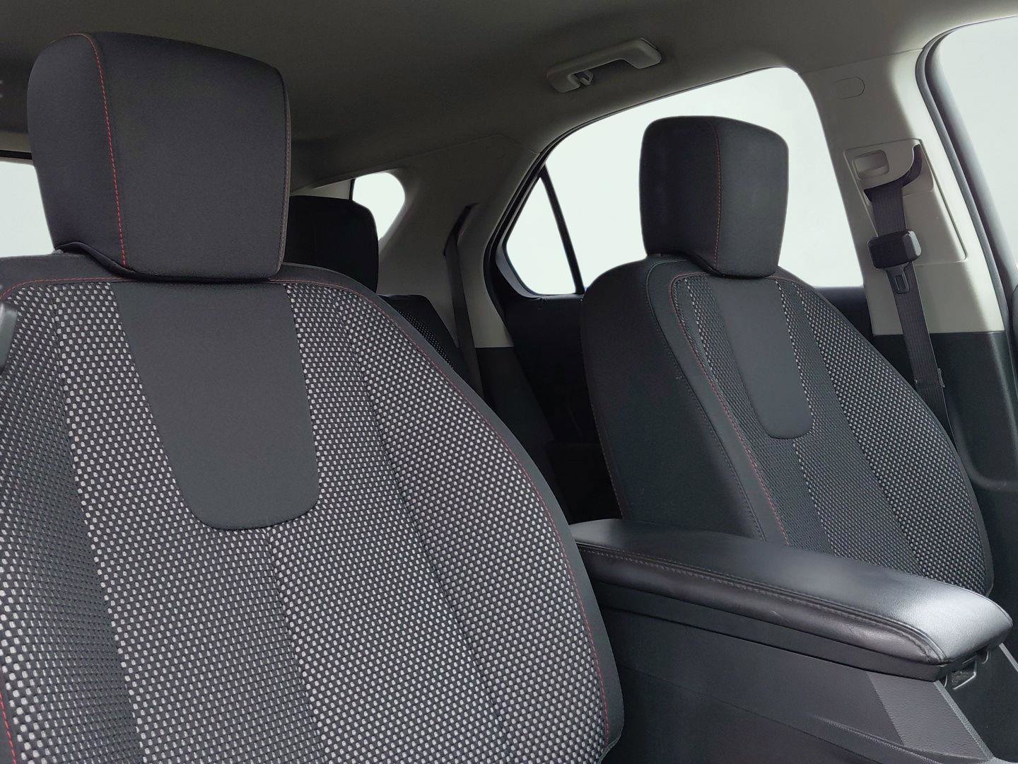 Used 2016 Chevrolet Equinox LT AWD/4WD image 11