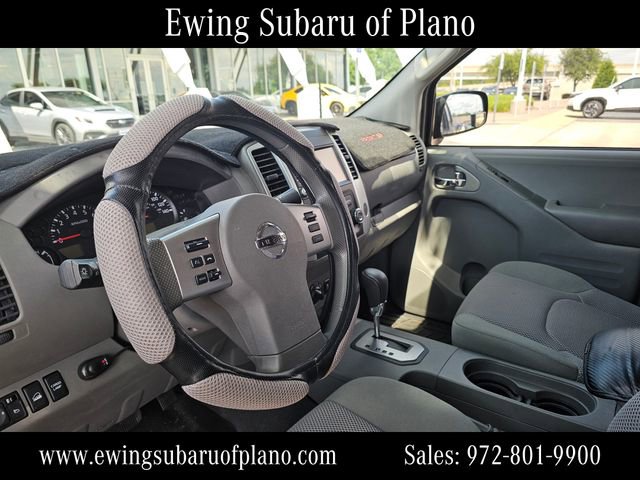 Used 2020 Nissan Frontier SV w/ SV Utility Package AWD/4WD image 5