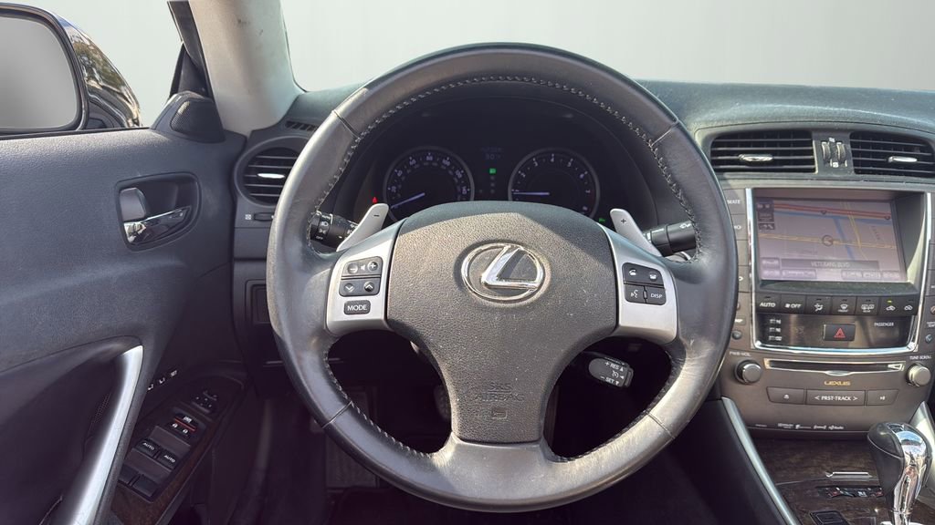 Used 2015 Lexus IS 250C image 18