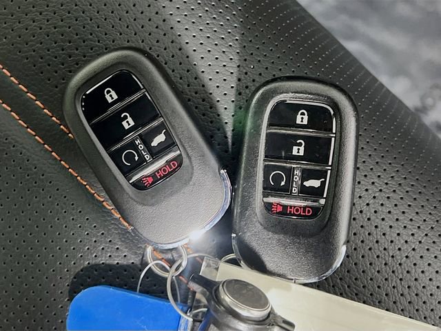 Used 2025 Honda CR-V Sport-L image 33