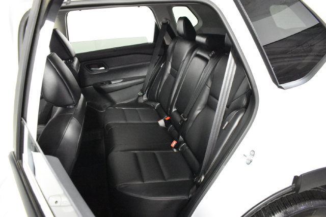 Certified 2025 Nissan Rogue SV w/ SV Premium Package FWD image 27
