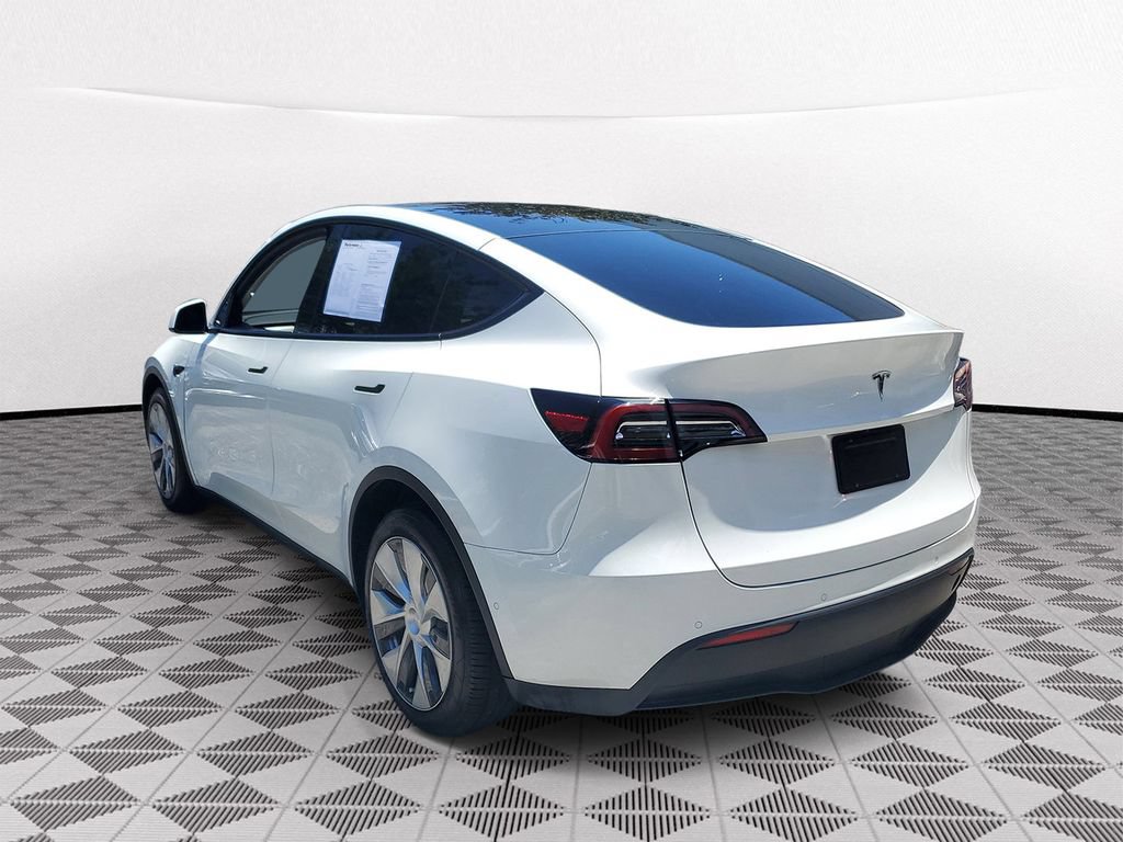 Used 2022 Tesla Model Y Long Range AWD/4WD image 4