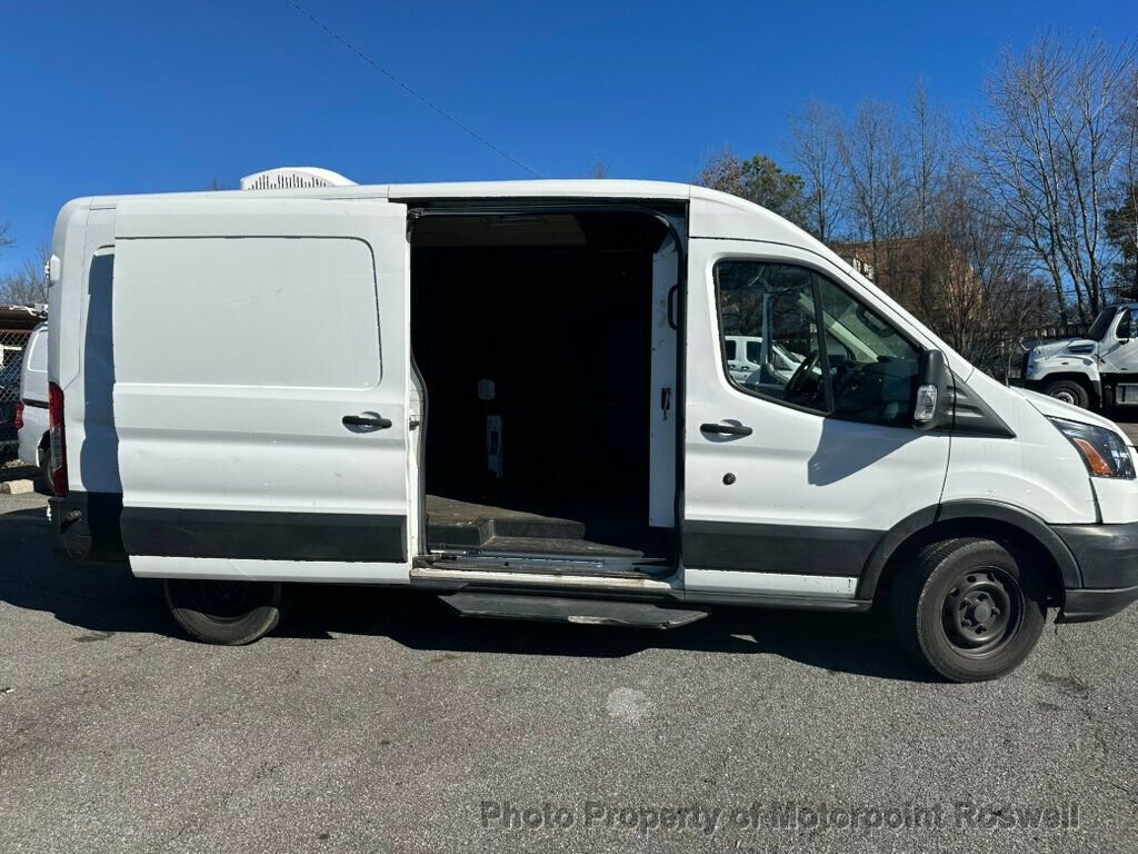 Used 2019 Ford Transit 150 148 Medium Roof RWD image 21
