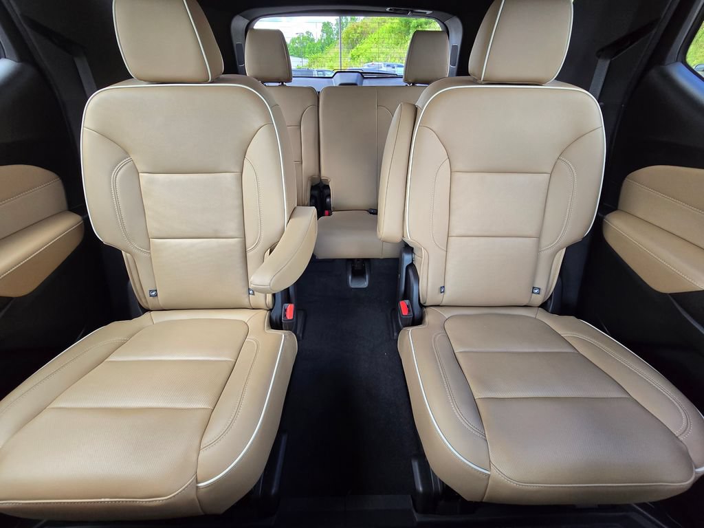 Certified 2023 Chevrolet Traverse Premier AWD/4WD image 45