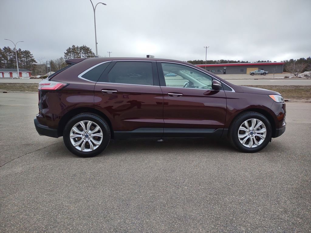 Used 2022 Ford Edge Titanium w/ Class II Trailer Tow Package image 6