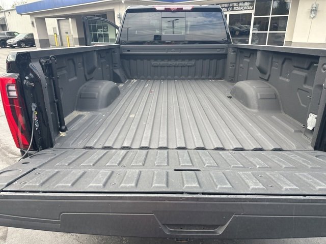 Used 2024 GMC Sierra 2500 Denali w/ Denali Reserve Package image 18