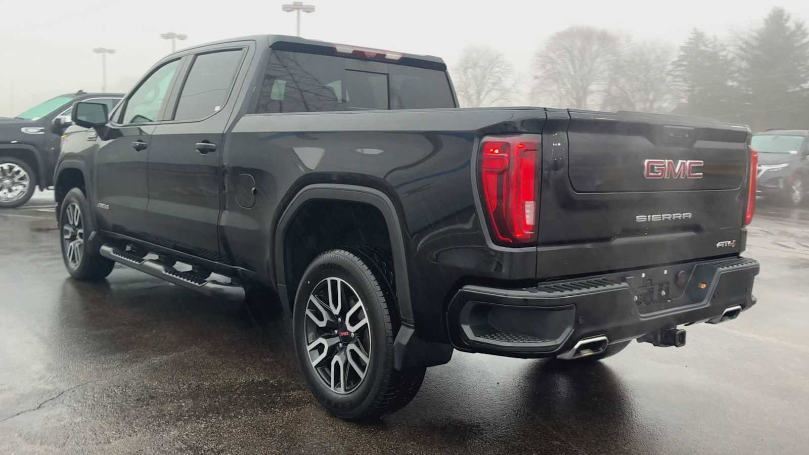 Certified 2023 GMC Sierra 1500 AT4 w/ Technology Package image 4
