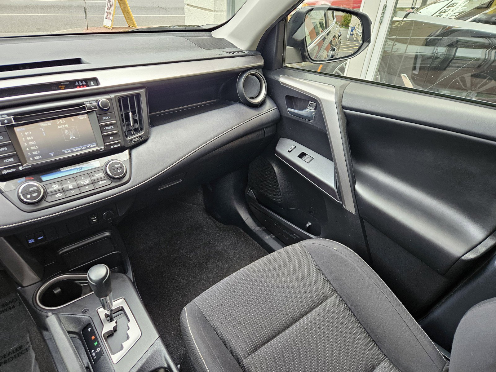 Used 2017 Toyota RAV4 XLE w/ Plus Extra Value Package image 16