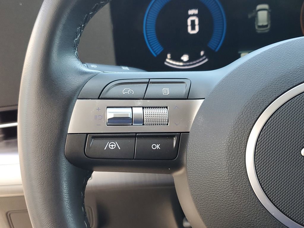 Used 2024 Hyundai Kona SEL FWD image 20