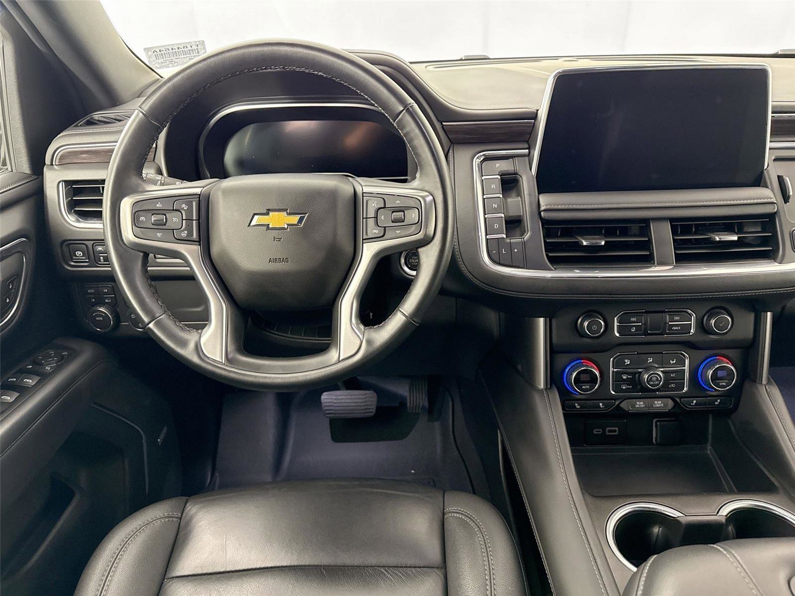 Used 2024 Chevrolet Tahoe LT w/ Luxury Package AWD/4WD image 31