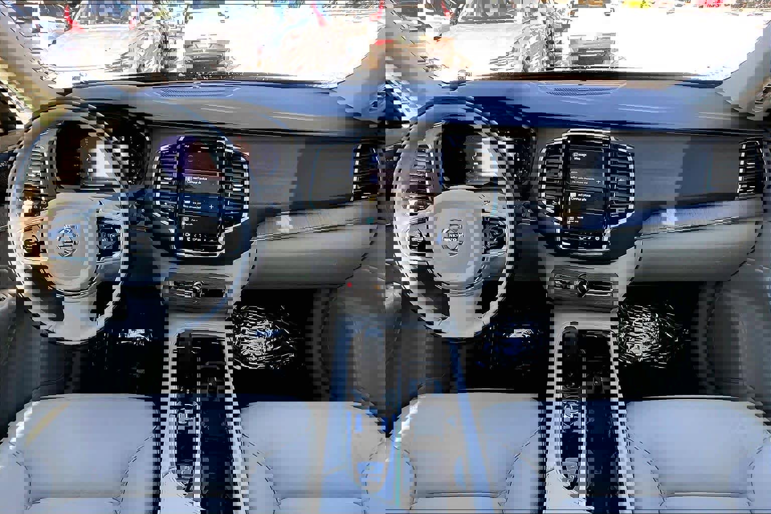 Certified 2024 Volvo XC90 B6 Plus w/ Protection Package Premier image 15