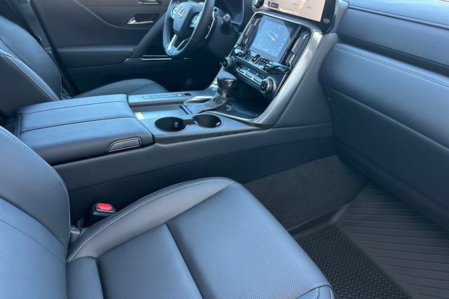 New 2026 Lexus LX 600 4WD w/ Accessory Package (2T) image 15