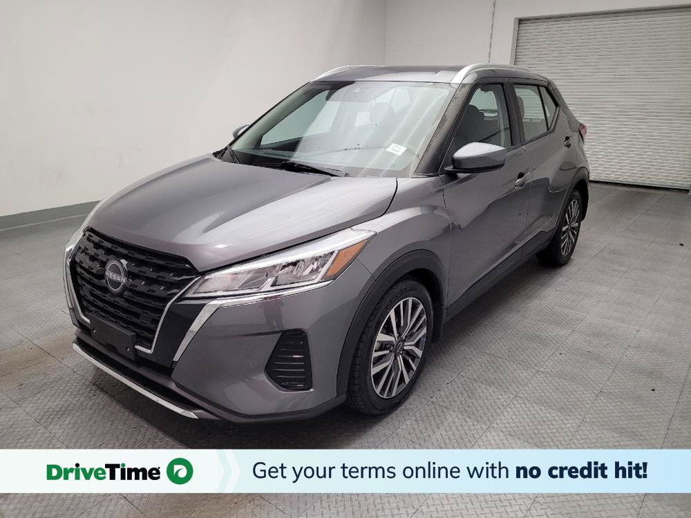 Used 2024 Nissan Kicks SV FWD image 1