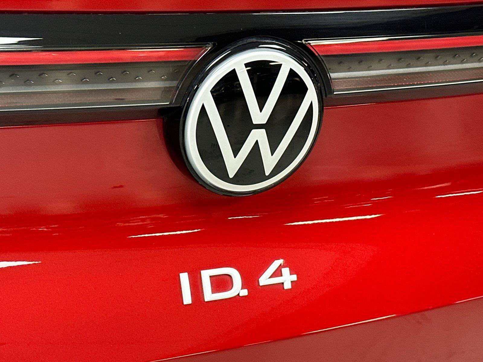 Used 2023 Volkswagen ID.4 S RWD image 26