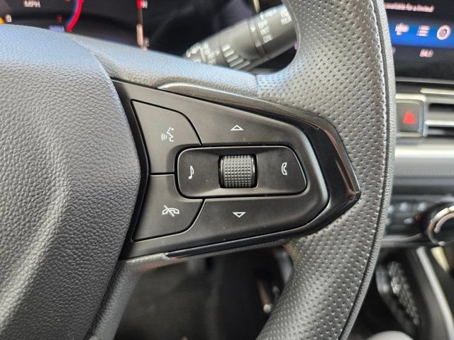 Used 2025 Chevrolet TrailBlazer LT AWD/4WD image 21