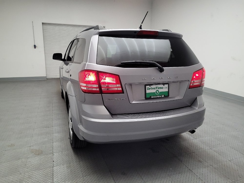 Used 2017 Dodge Journey SE w/ Flexible Seating Group FWD image 6