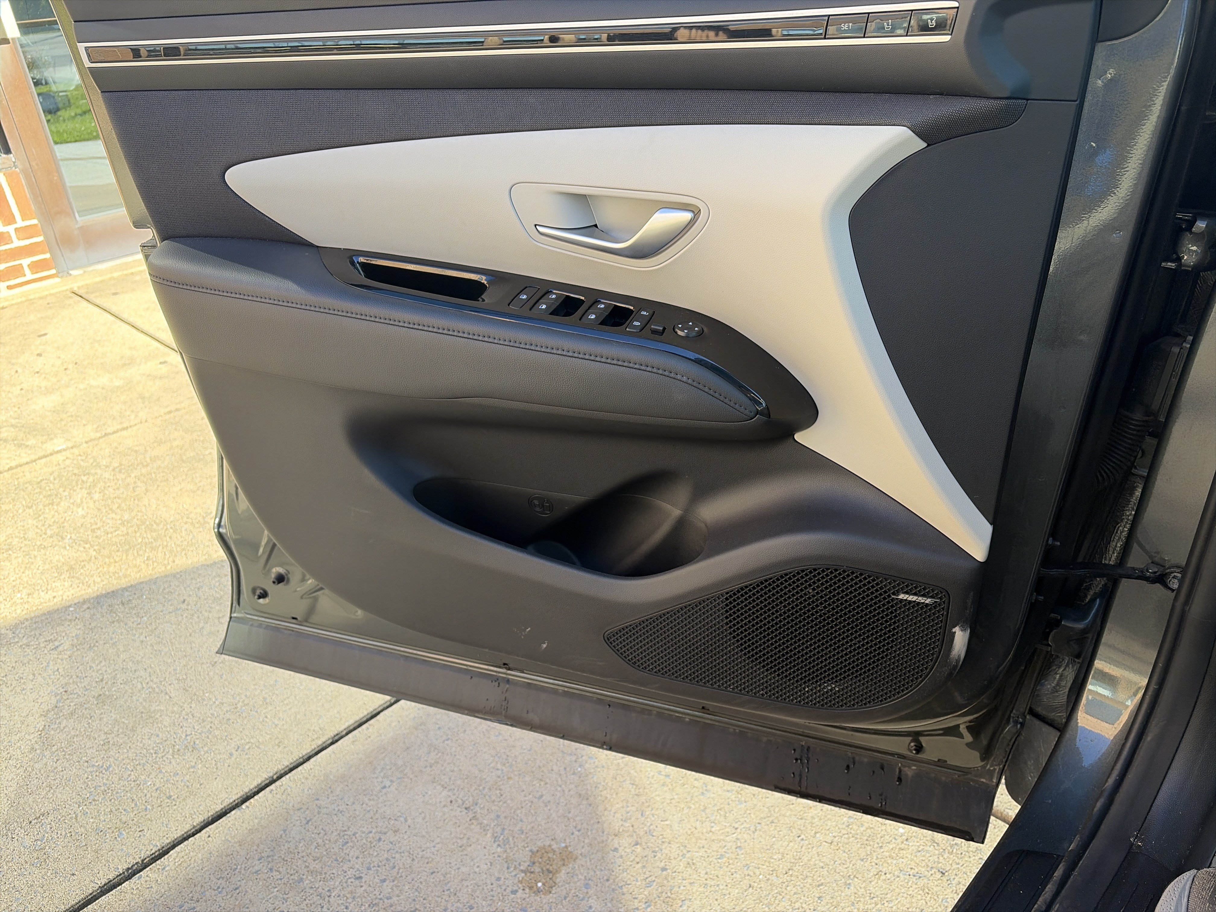 Certified 2024 Hyundai Tucson Limited AWD/4WD image 15