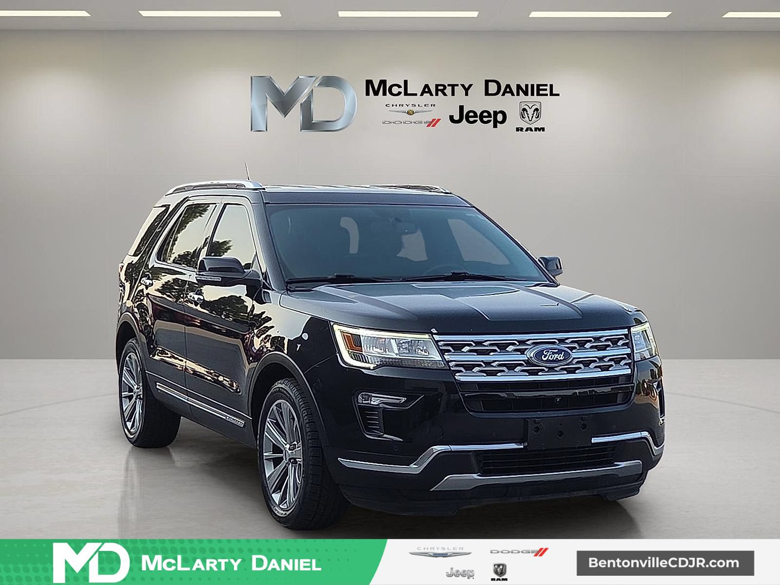 Used 2018 Ford Explorer Limited AWD/4WD image 1