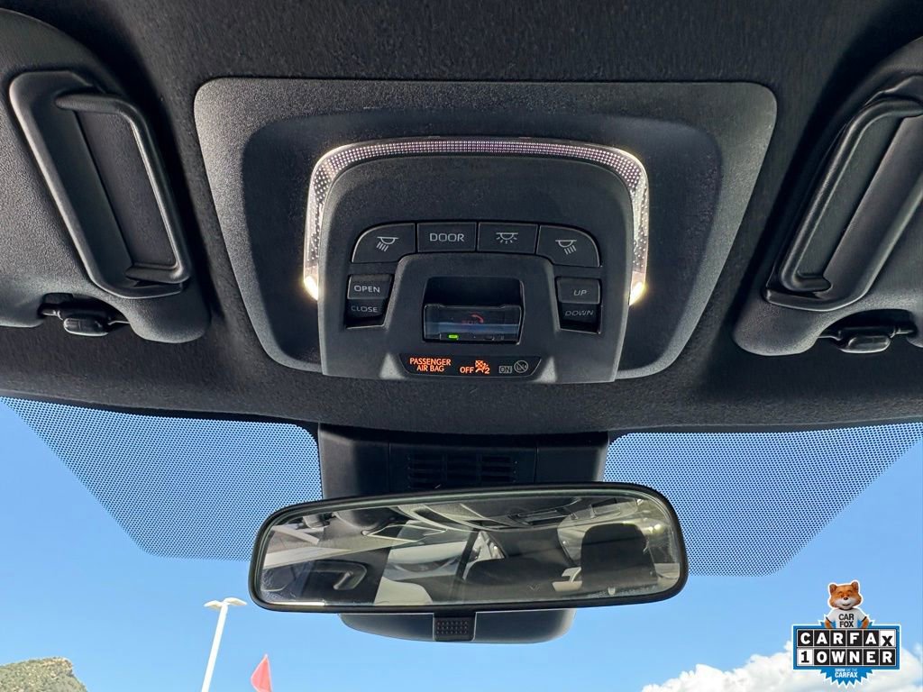 Certified 2023 Toyota Corolla SE w/ SE Package AWD/4WD image 17