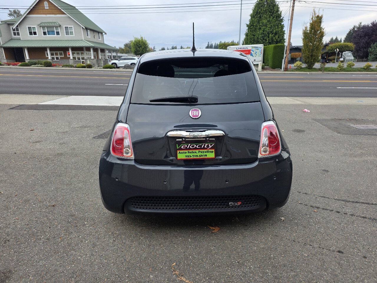 Used 2017 FIAT 500 e FWD image 6