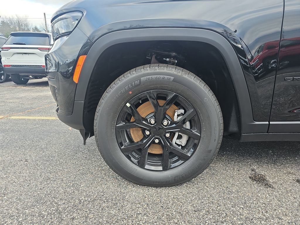 New 2025 Jeep Grand Cherokee L Altitude image 29