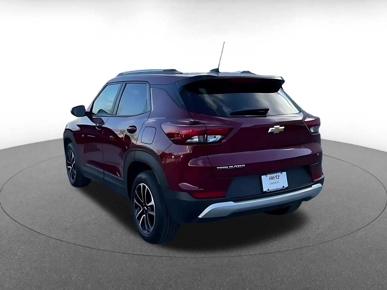 Used 2025 Chevrolet TrailBlazer LT image 11