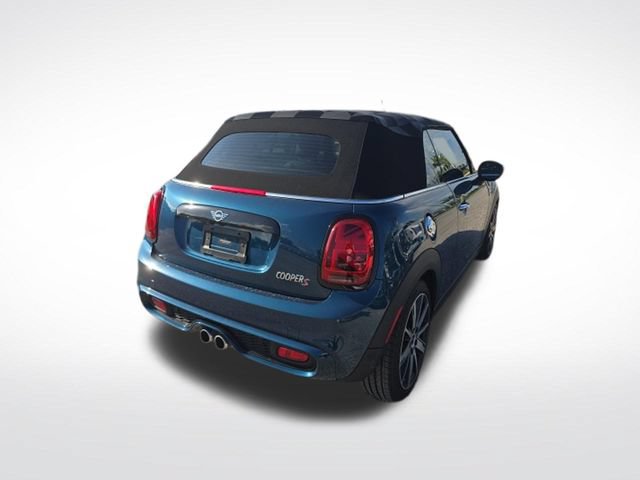 Used 2021 MINI Cooper S w/ Sidewalk Package FWD image 4