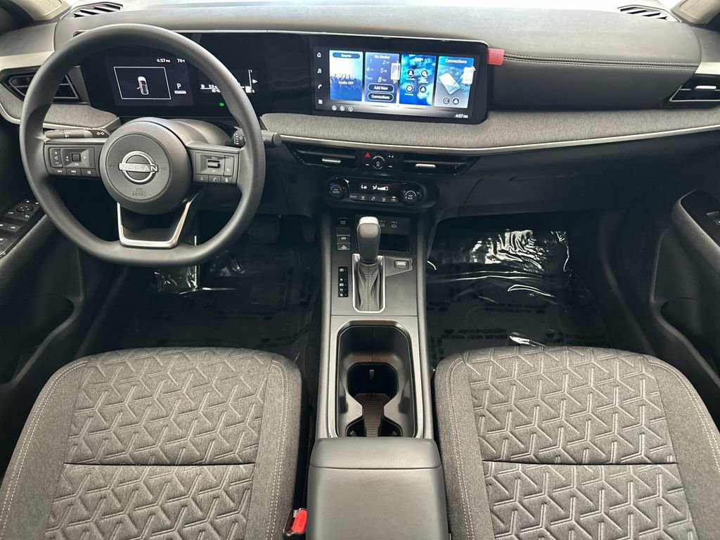 Used 2026 Nissan Kicks SV FWD image 12