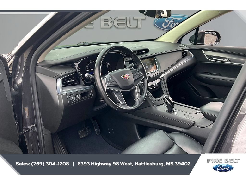 Used 2019 Cadillac XT5 Luxury FWD image 12