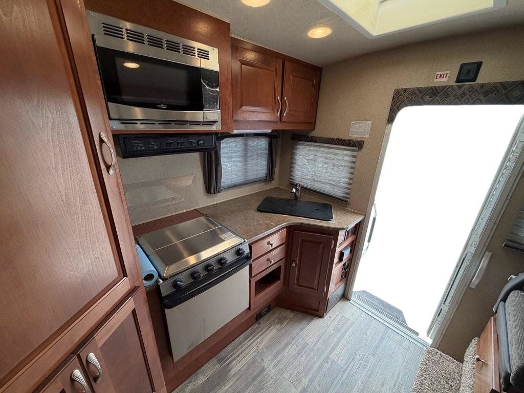 Used 2019 GMC Sierra 3500 SLE w/ SLE Fleet Preferred Package AWD/4WD image 25
