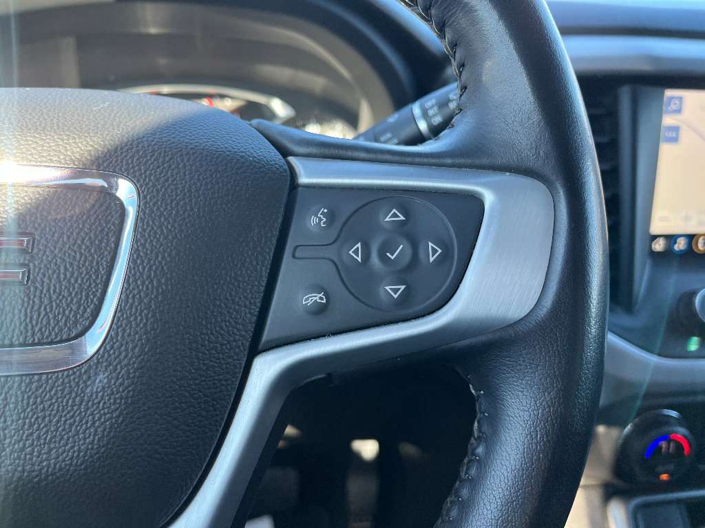 Used 2020 GMC Acadia SLT image 40