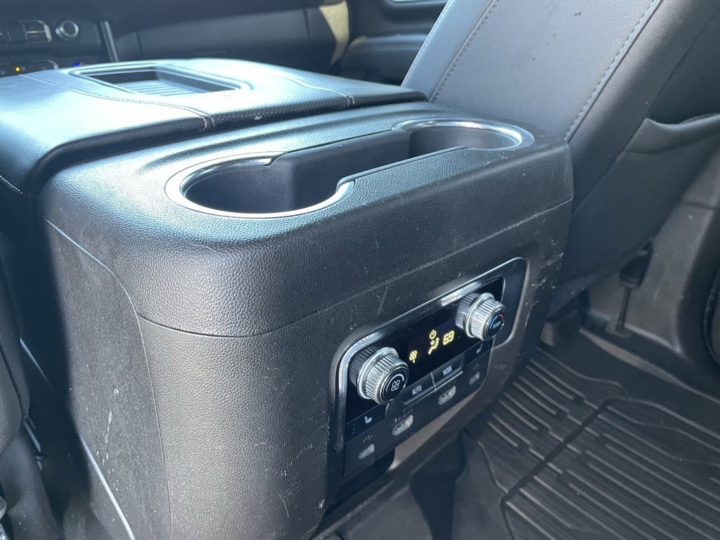 Used 2021 GMC Yukon AT4 w/ AT4 Premium Package image 28