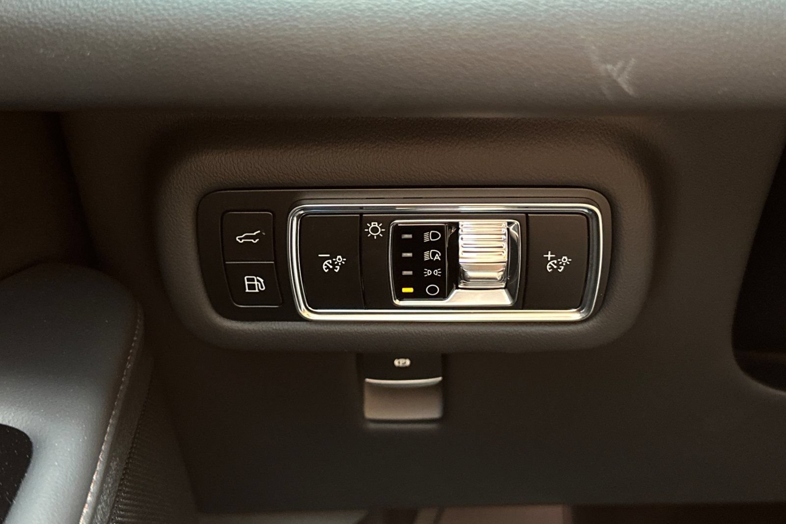 New 2026 Lincoln Nautilus Premier w/ Equipment Group 102A AWD/4WD image 27