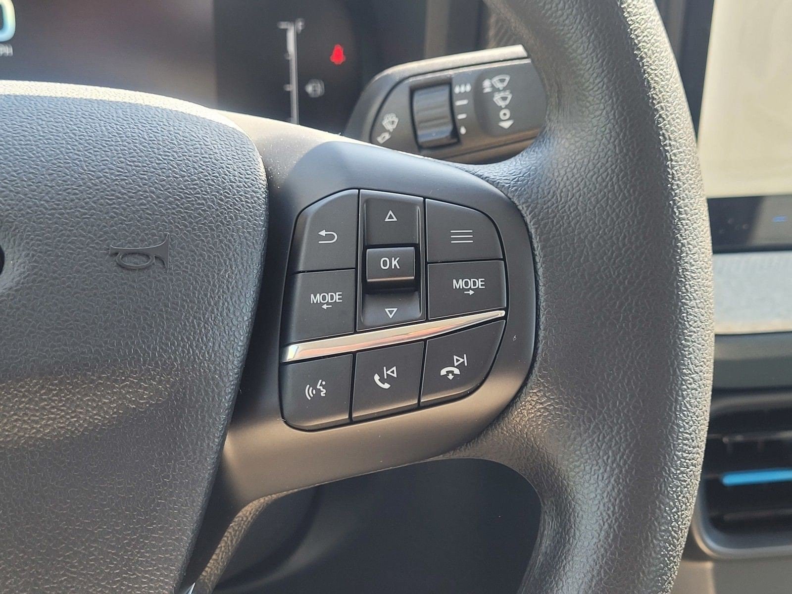 New 2026 Ford Maverick XLT FWD image 18